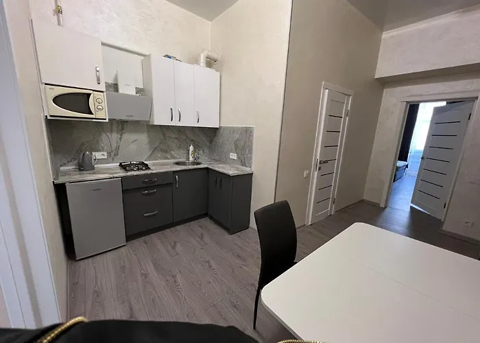 Kulisha 2Bedroom Apartment Near Opera House With Balcony